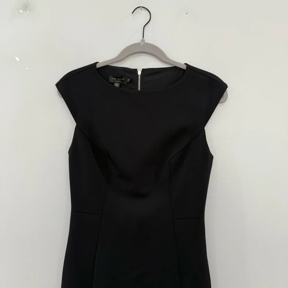 Ted Baker Dress Pelagai Knee-Length Shift in Black